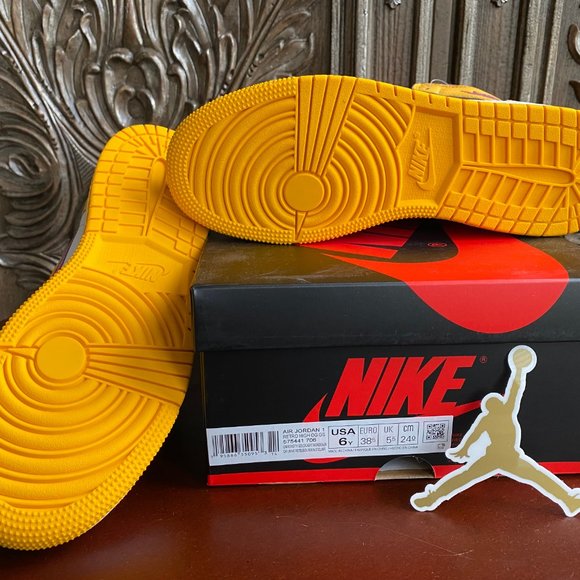 Nike Air Jordan 1 High OG "Brotherhood" (GS) - Youth 6/Women's 7.5/Men's 6 - Picture 7 of 12